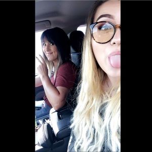 Meet your Posher, Hailey